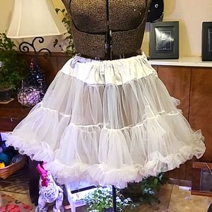 Small 2 layer petticoat
